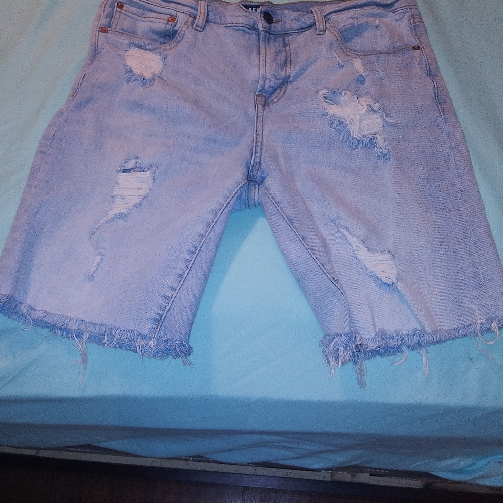 Aeropostale cut-off shorts